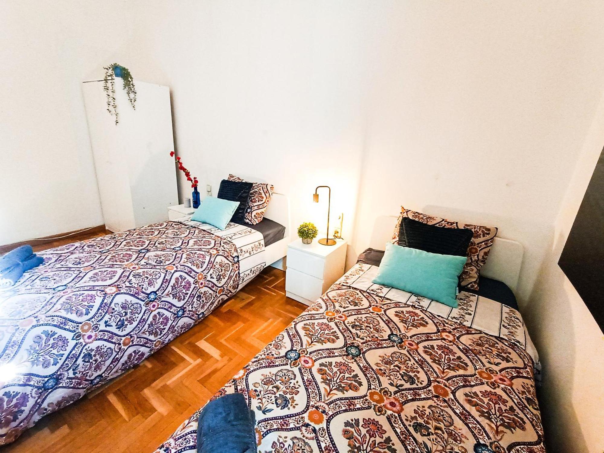 Hostal Bcn Private - Eixample Izquierda Cas Barcelona